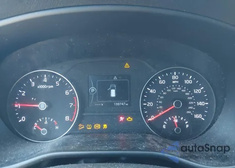 2017 Kia Sportage Lx z USA, uszkodzony, nr VIN KNDPM3AC4H7102255